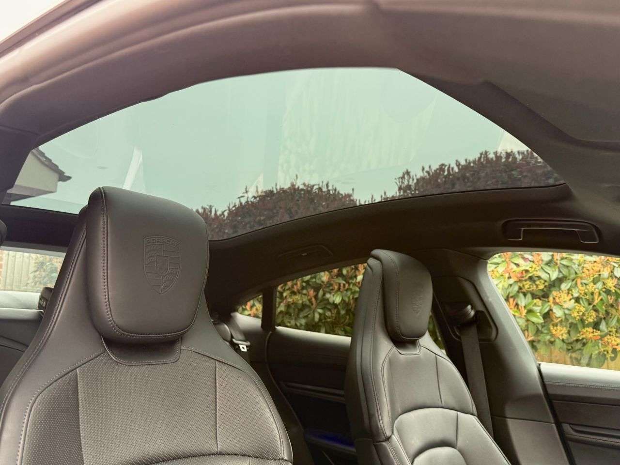 2023 PORSCHE TAYCAN 2023 PORSCHE TAYCAN