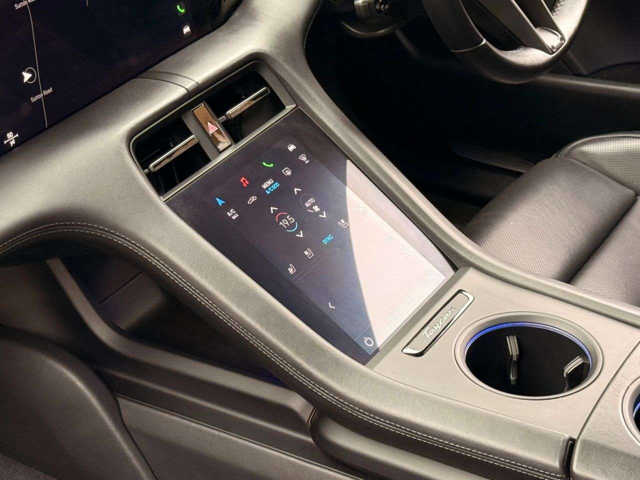 2023 PORSCHE TAYCAN 2023 PORSCHE TAYCAN