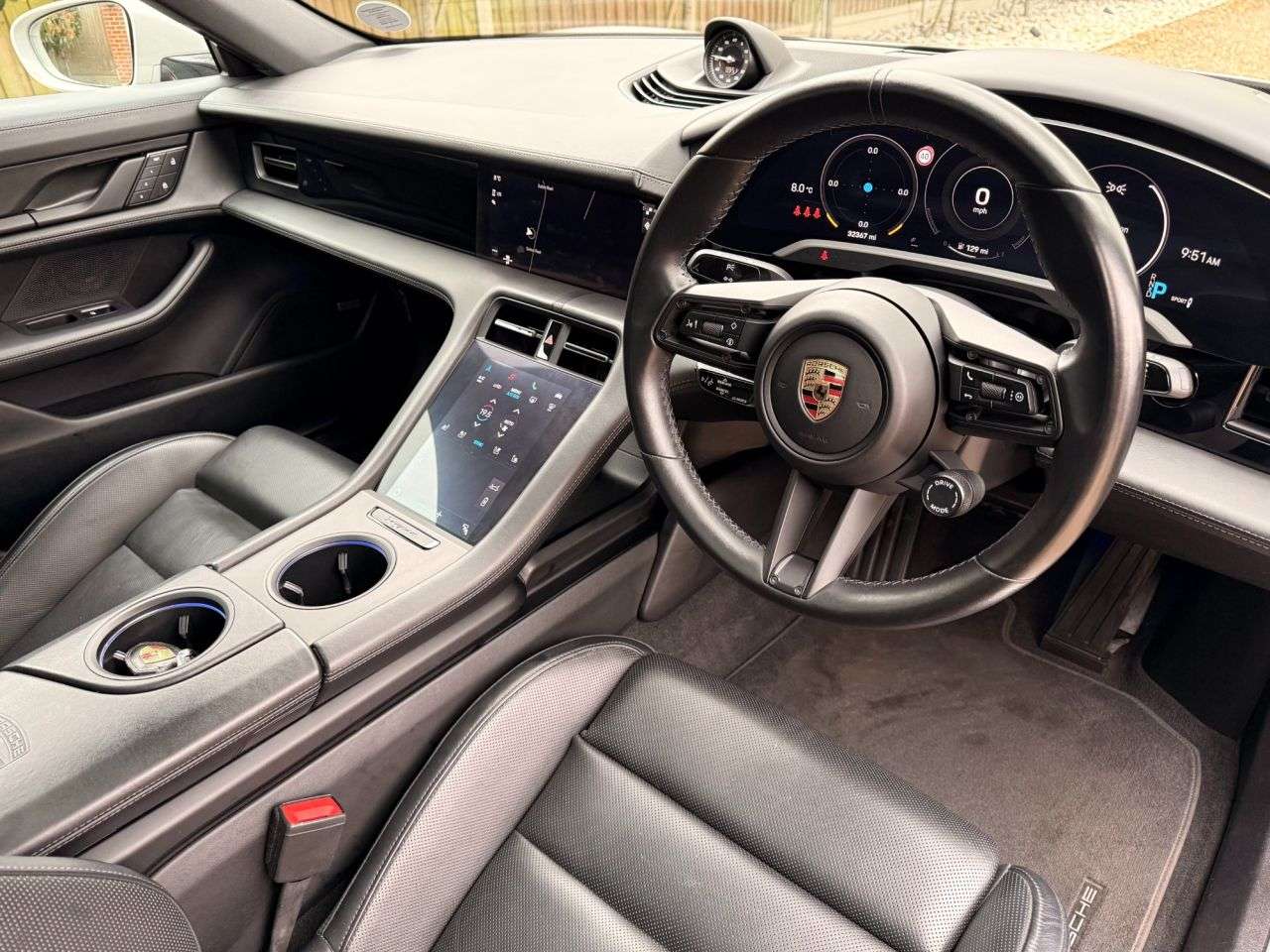 2023 PORSCHE TAYCAN 2023 PORSCHE TAYCAN