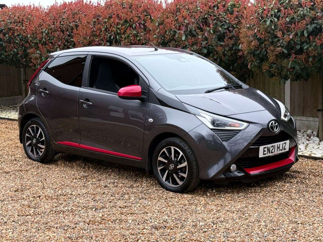 A 2021 TOYOTA AYGO 1.0 VVT-i x-trend Hatchback 30,000 MILES REVERSE CAM 5dr Petrol Manual Euro A 2021 TOYOTA AYGO 1.0 VVT-i x-trend Hatchback 30,000 MILES REVERSE CAM 5dr Petrol Manual Euro