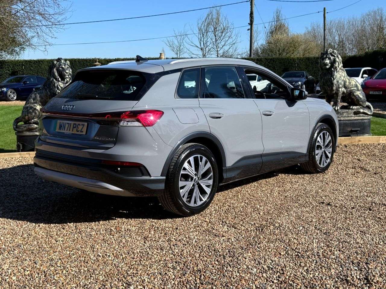 2021 AUDI Q4 E-TRON 2021 AUDI Q4 E-TRON