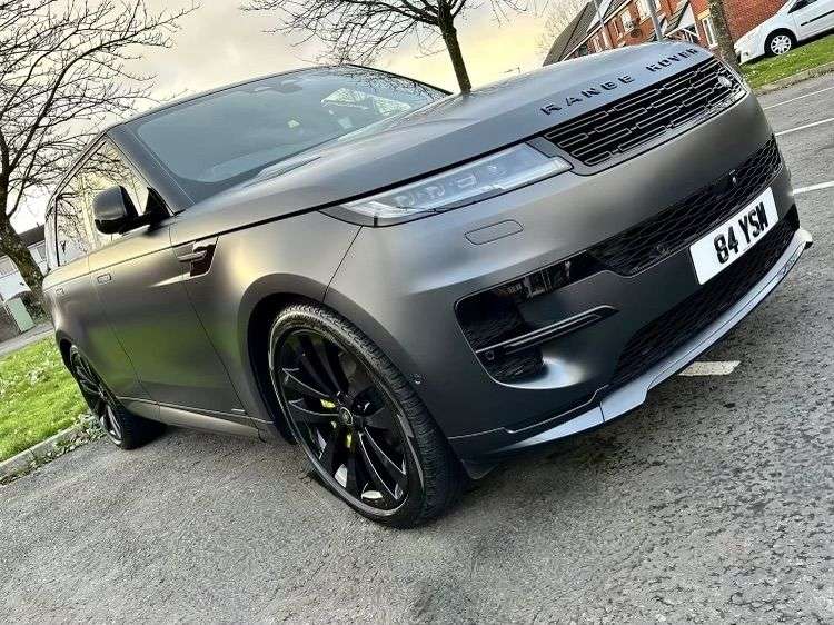 A 2024 LAND ROVER RANGE ROVER SPORT 3.0 D350 MHEV Autobiography SUV 5dr Diesel Auto 4WD Euro 6 (s/s) (350 ps) A 2024 LAND ROVER RANGE ROVER SPORT 3.0 D350 MHEV Autobiography SUV 5dr Diesel Auto 4WD Euro 6 (s/s) (350 ps)