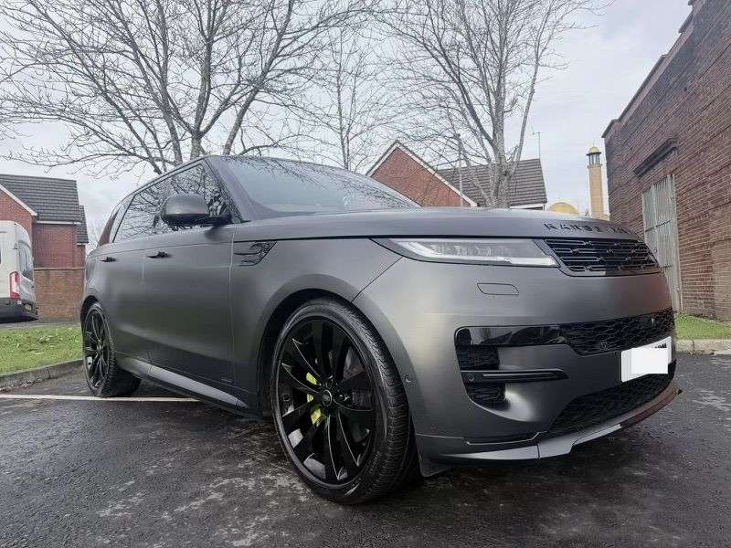 A 2024 LAND ROVER RANGE ROVER SPORT 3.0 D350 MHEV Autobiography SUV 5dr Diesel Auto 4WD Euro 6 (s/s) (350 ps) A 2024 LAND ROVER RANGE ROVER SPORT 3.0 D350 MHEV Autobiography SUV 5dr Diesel Auto 4WD Euro 6 (s/s) (350 ps)