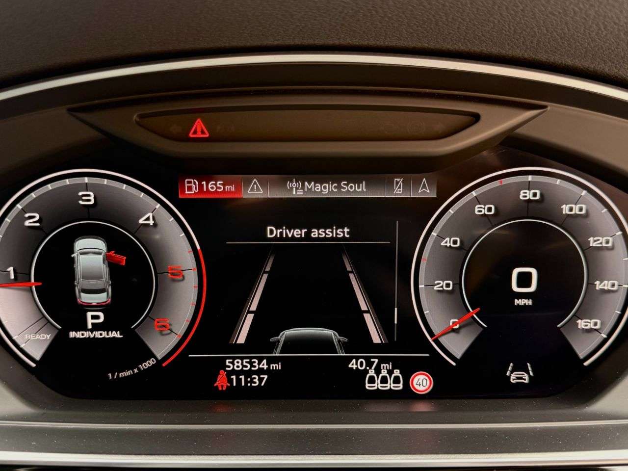 2018 AUDI A8 2018 AUDI A8