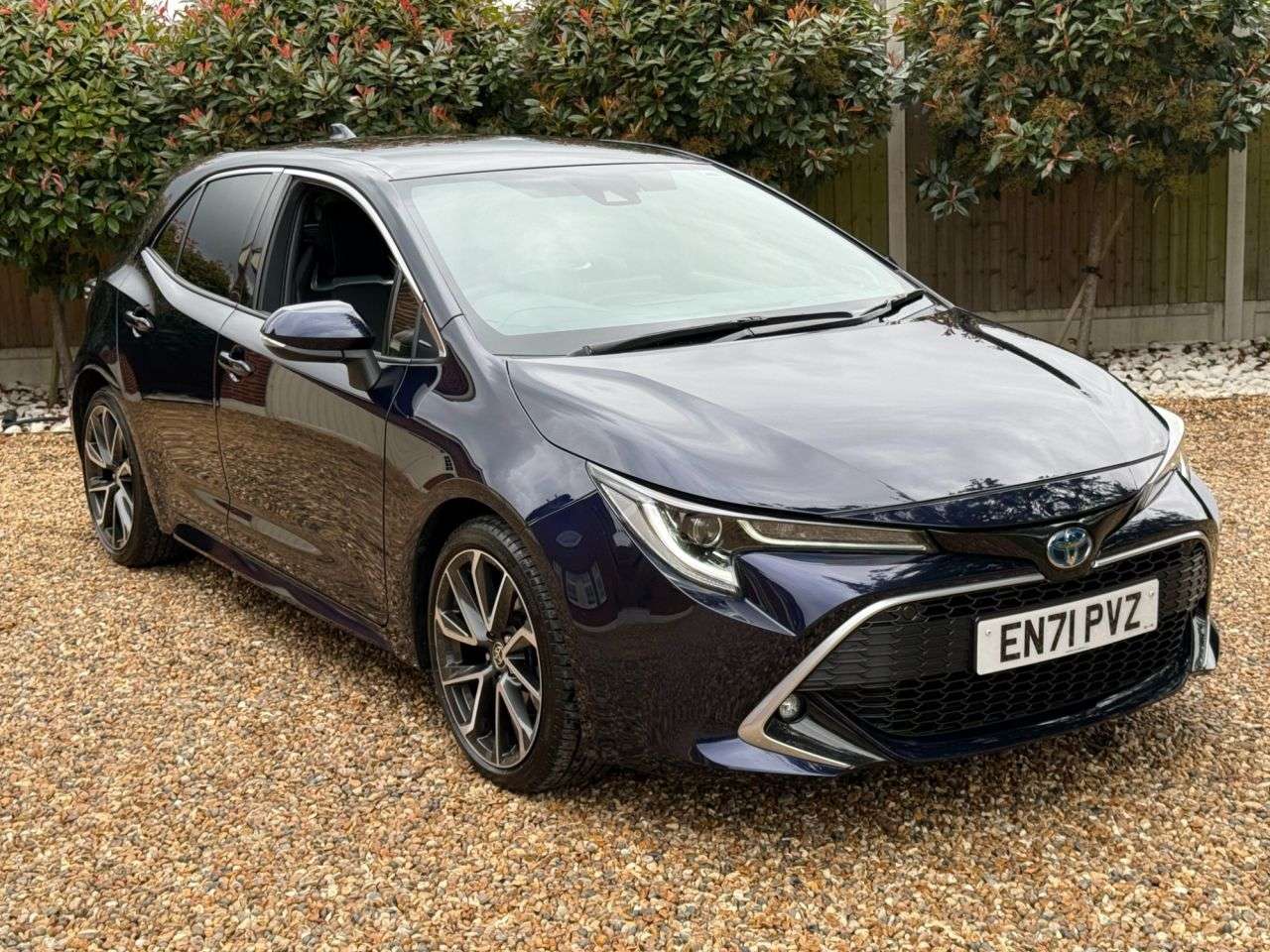A 2022 TOYOTA COROLLA 2.0 VVT-h GPF Excel JBL SOUND SYSTEM HUGE SPEC Hatchback 5dr Petrol Hybrid A 2022 TOYOTA COROLLA 2.0 VVT-h GPF Excel JBL SOUND SYSTEM HUGE SPEC Hatchback 5dr Petrol Hybrid