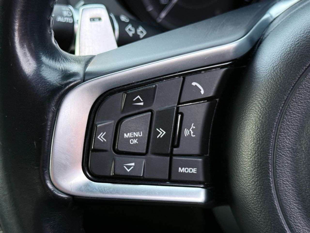 2015 JAGUAR XE 2015 JAGUAR XE