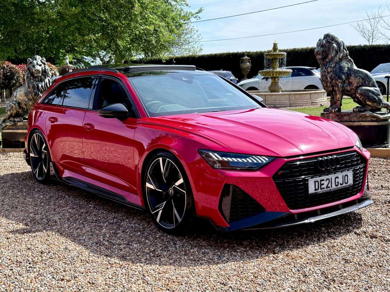 A 2021 AUDI RS6 AVANT 4.0 TFSI V8 Carbon Black CARBON FIBRE BODYKIT Estate 5dr Petrol Tiptronic q A 2021 AUDI RS6 AVANT 4.0 TFSI V8 Carbon Black CARBON FIBRE BODYKIT Estate 5dr Petrol Tiptronic q
