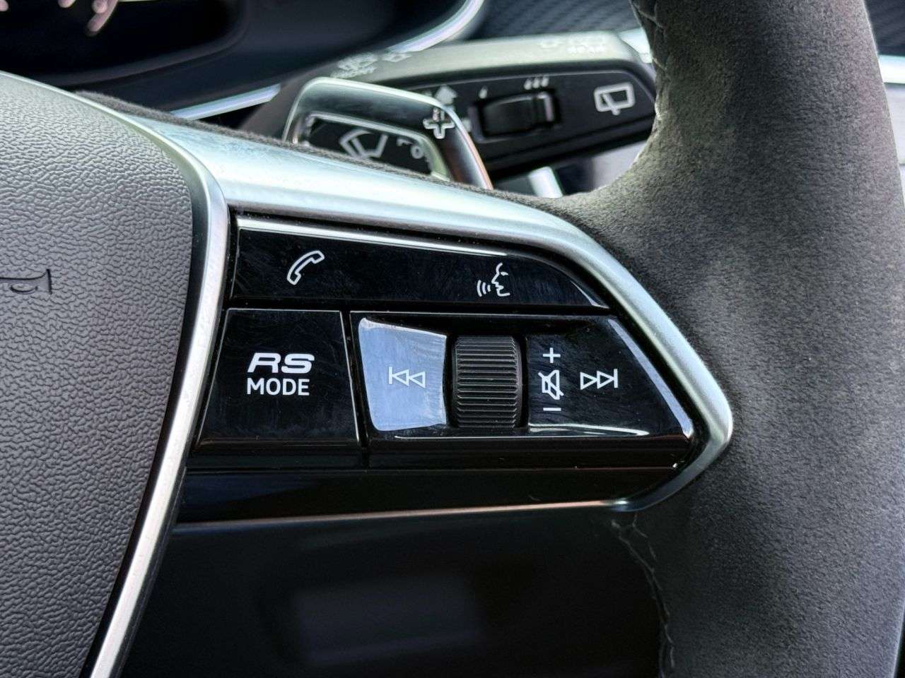 2021 AUDI RS6 AVANT 2021 AUDI RS6 AVANT