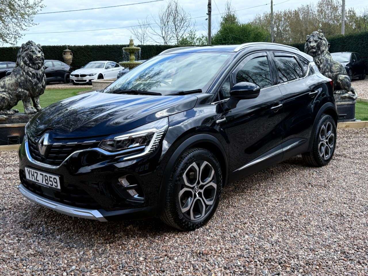 2022 RENAULT CAPTUR 2022 RENAULT CAPTUR
