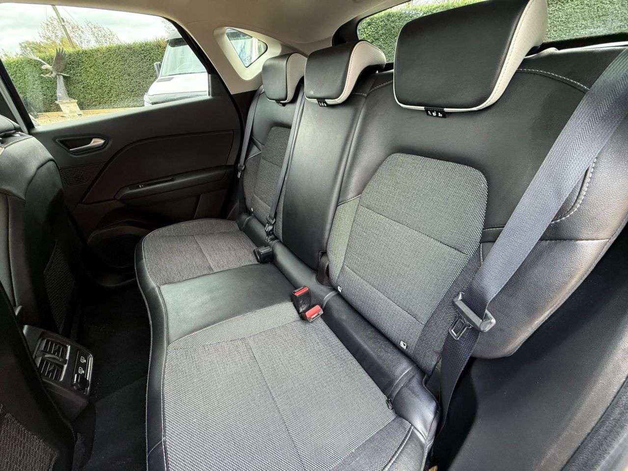 2022 RENAULT CAPTUR 2022 RENAULT CAPTUR