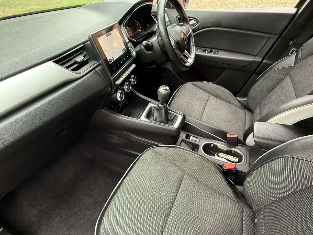 2022 RENAULT CAPTUR 2022 RENAULT CAPTUR
