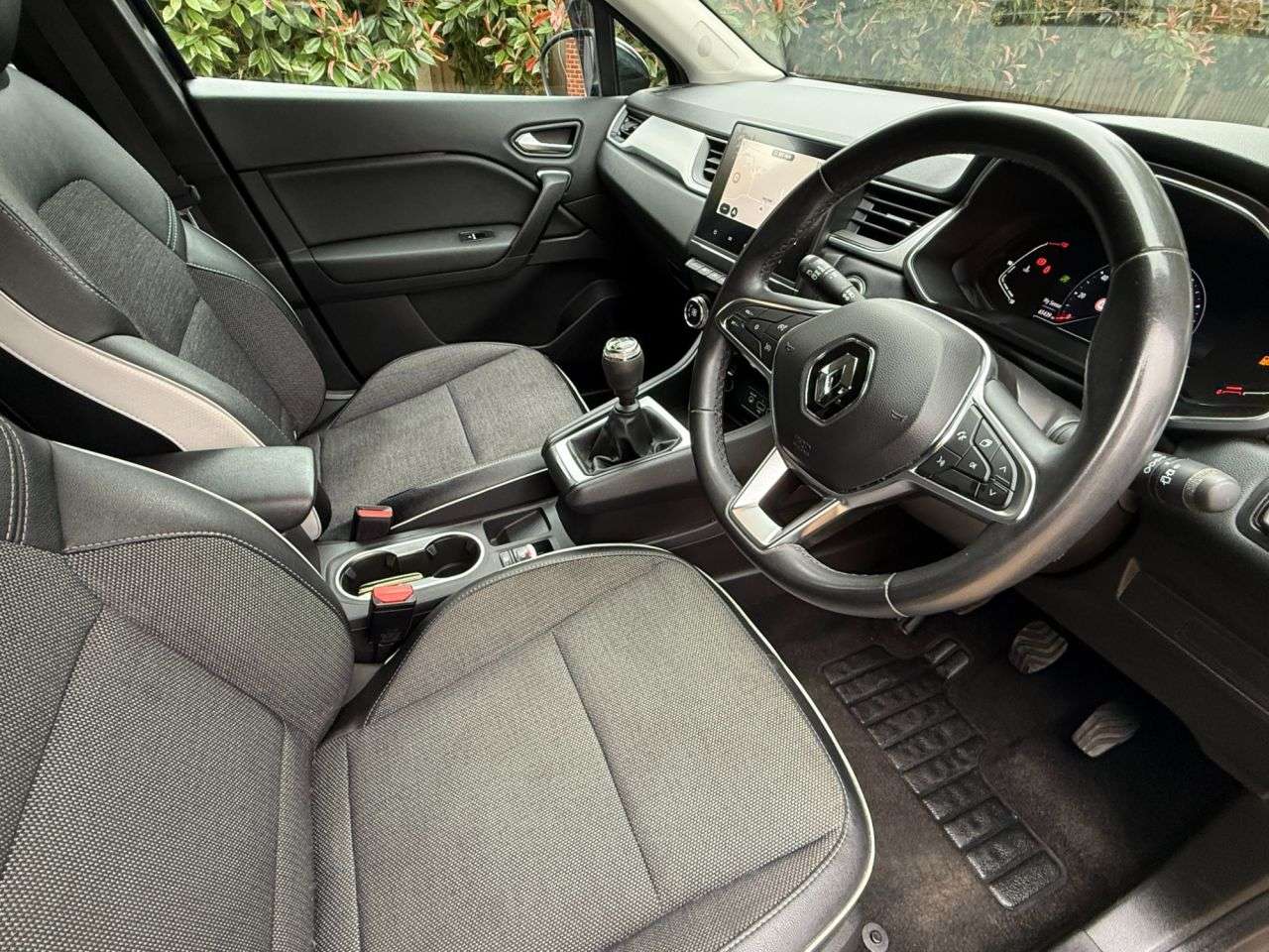 2022 RENAULT CAPTUR 2022 RENAULT CAPTUR
