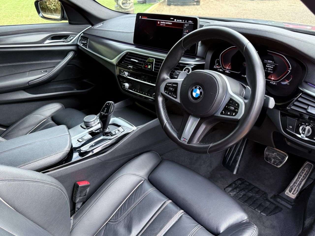 2021 BMW 5 SERIES 2021 BMW 5 SERIES