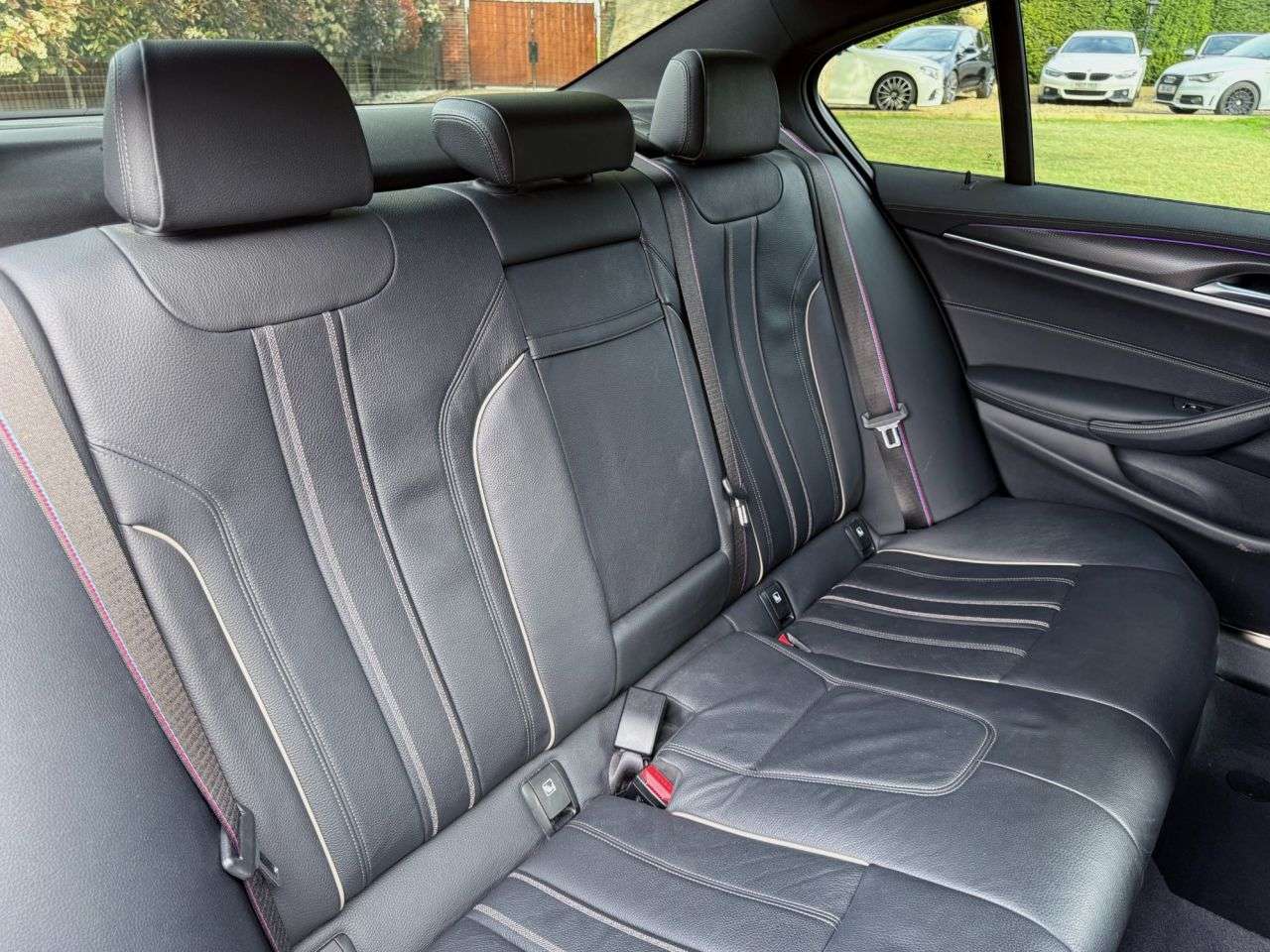 2021 BMW 5 SERIES 2021 BMW 5 SERIES