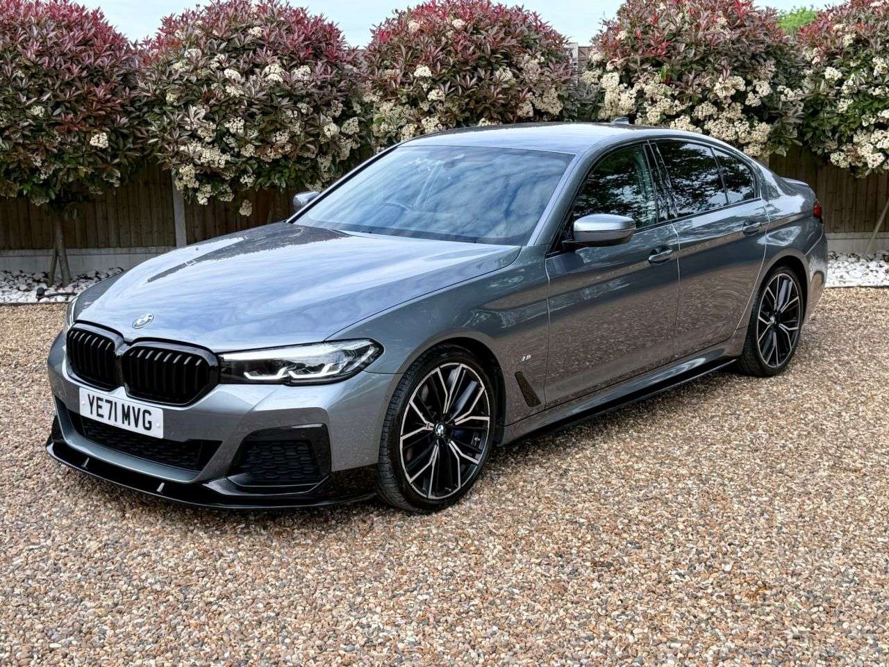 2021 BMW 5 SERIES 2021 BMW 5 SERIES