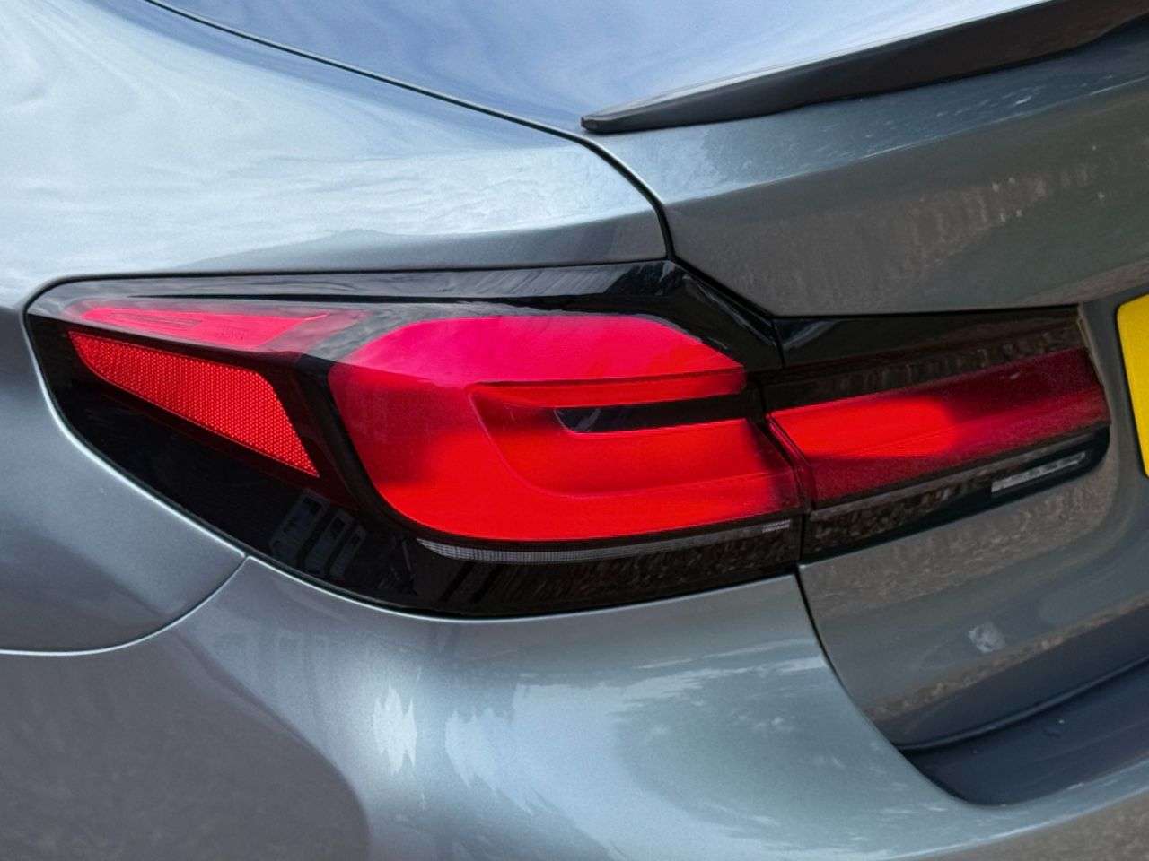 2021 BMW 5 SERIES 2021 BMW 5 SERIES