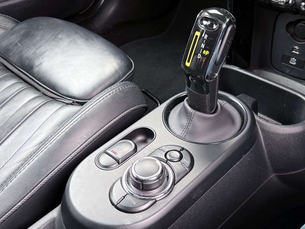 2022 MINI ELECTRIC HATCH 2022 MINI ELECTRIC HATCH