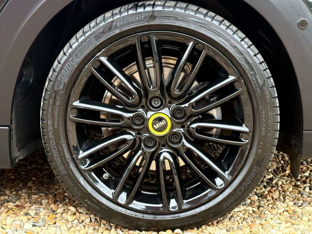 2022 MINI ELECTRIC HATCH 2022 MINI ELECTRIC HATCH