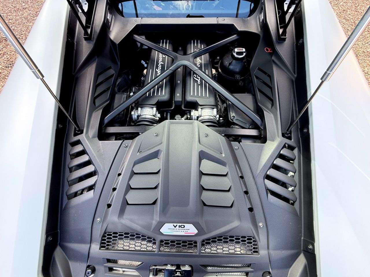 2020 LAMBORGHINI HURACAN 2020 LAMBORGHINI HURACAN