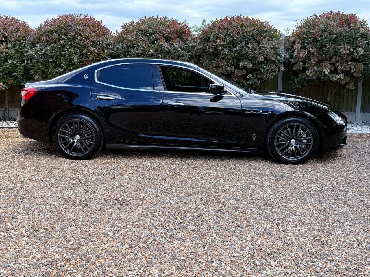 A 2015 MASERATI GHIBLI 3.0D V6 Saloon 4dr Diesel ZF Euro 5 (s/s) (275 ps) A 2015 MASERATI GHIBLI 3.0D V6 Saloon 4dr Diesel ZF Euro 5 (s/s) (275 ps)