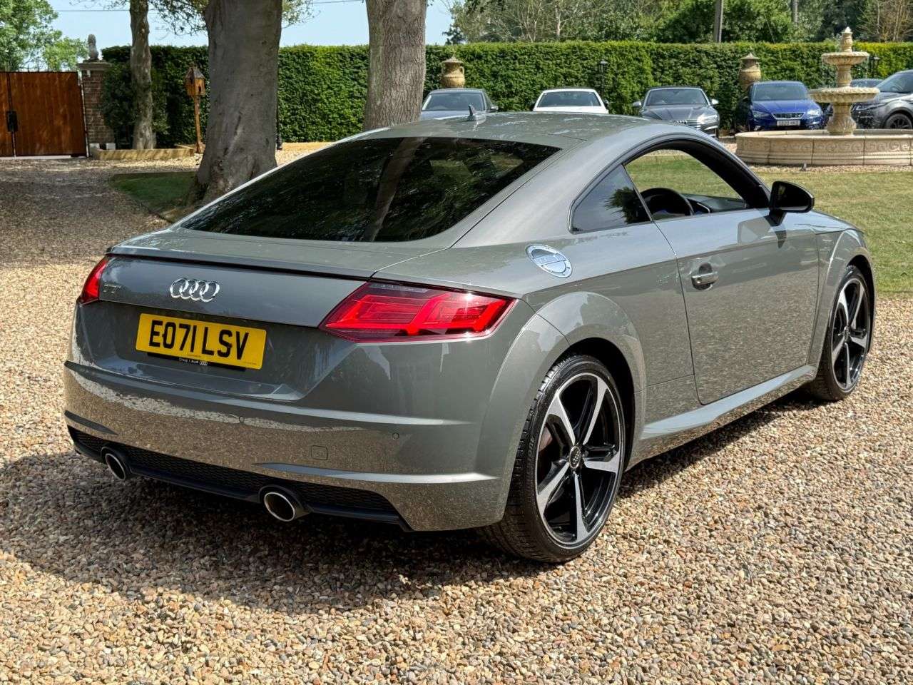 2021 AUDI TT 2021 AUDI TT