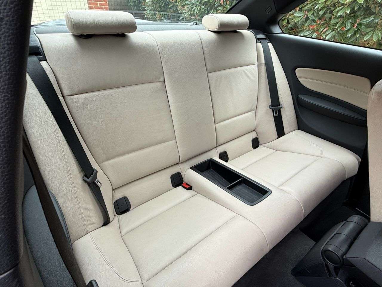 2012 BMW 1 SERIES 2012 BMW 1 SERIES