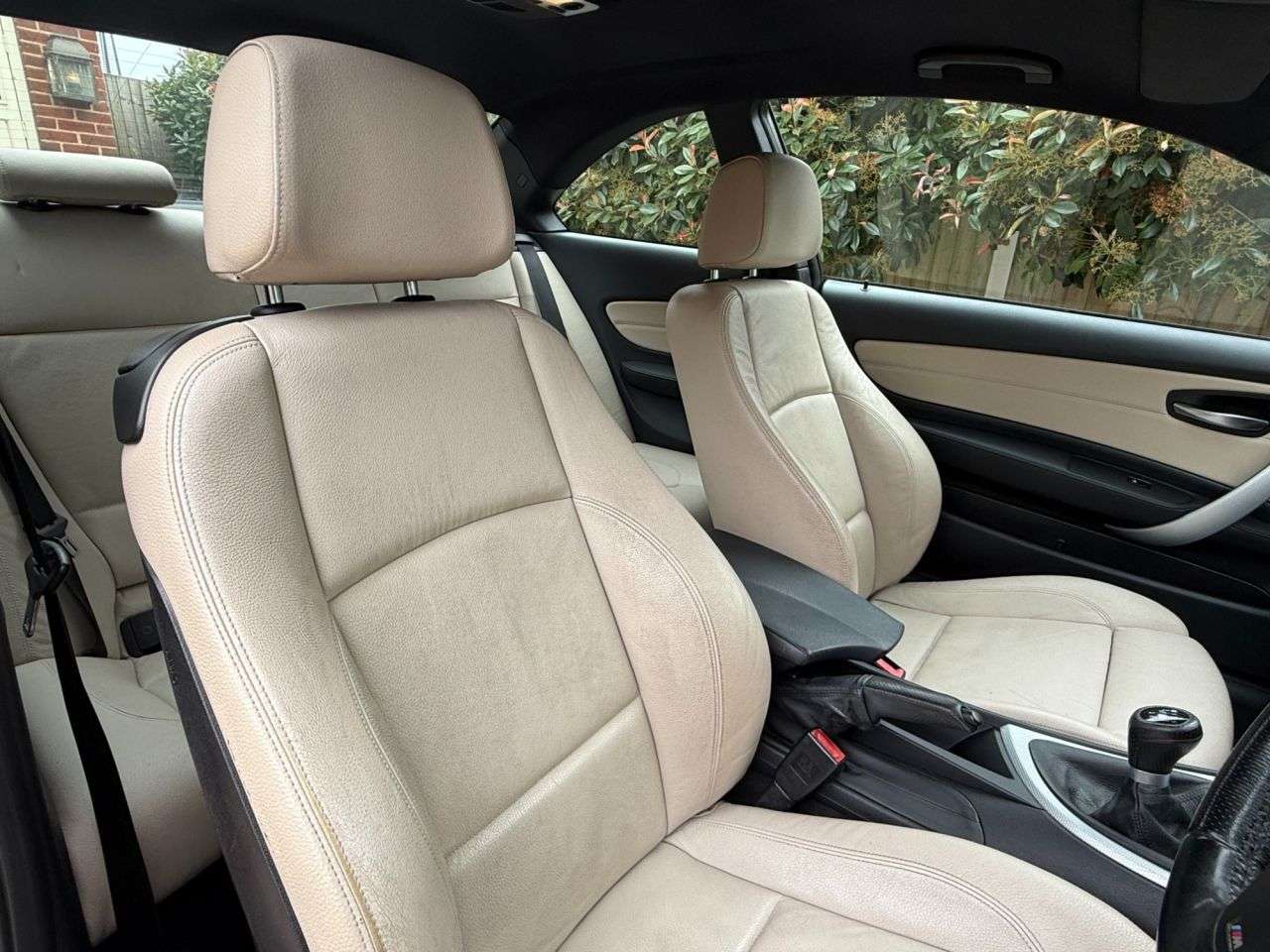 2012 BMW 1 SERIES 2012 BMW 1 SERIES