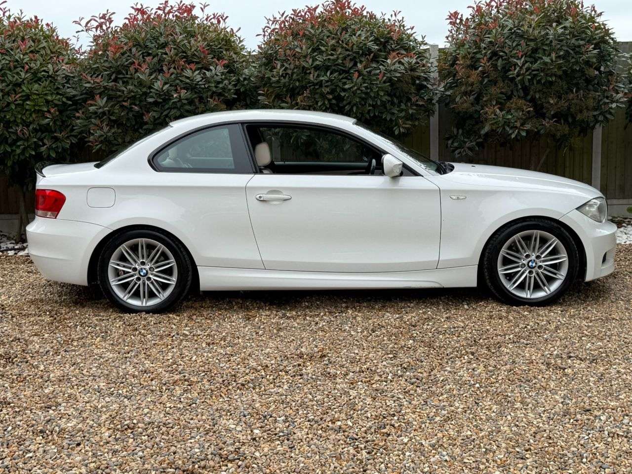 2012 BMW 1 SERIES 2012 BMW 1 SERIES