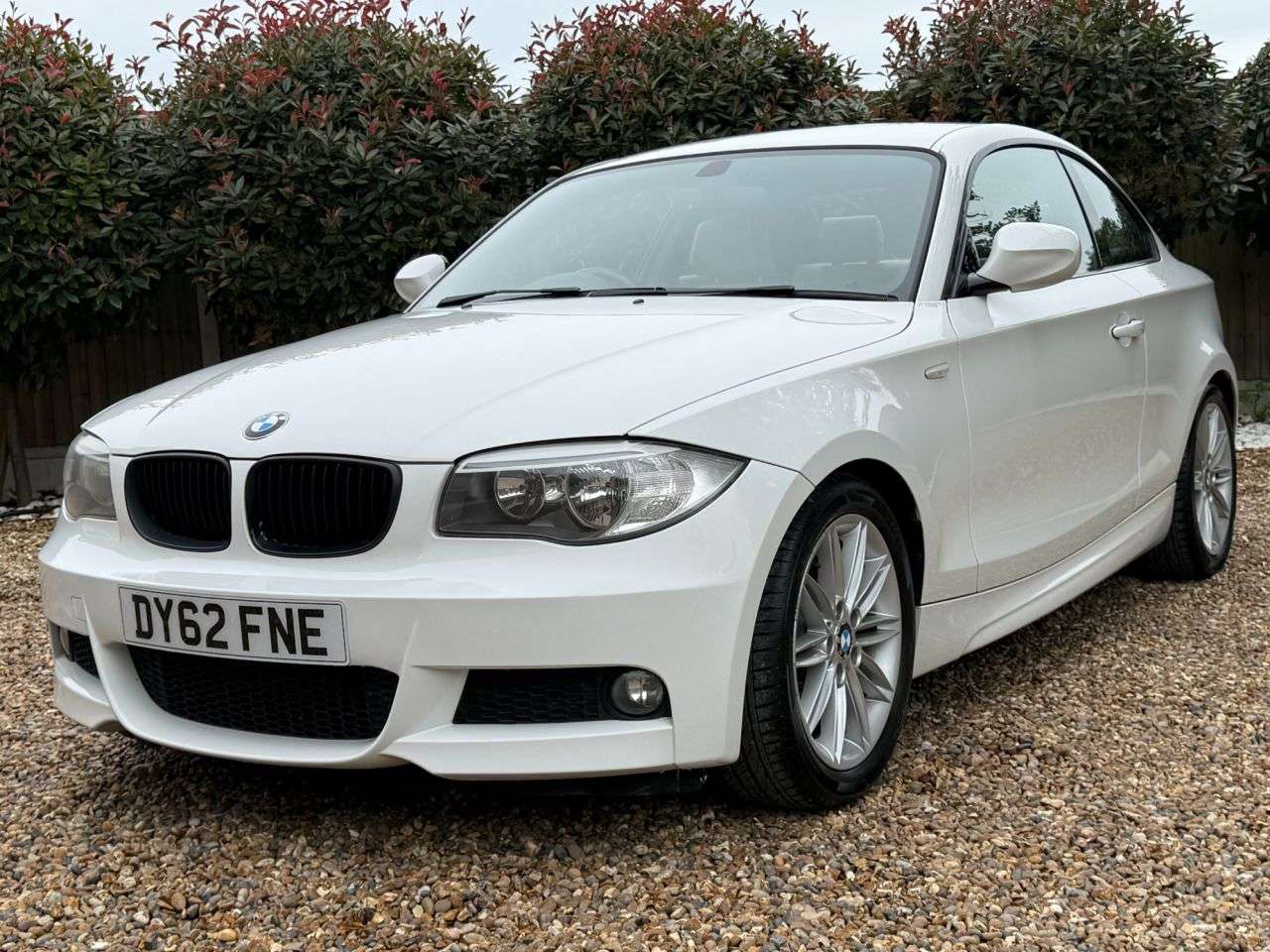 2012 BMW 1 SERIES 2012 BMW 1 SERIES