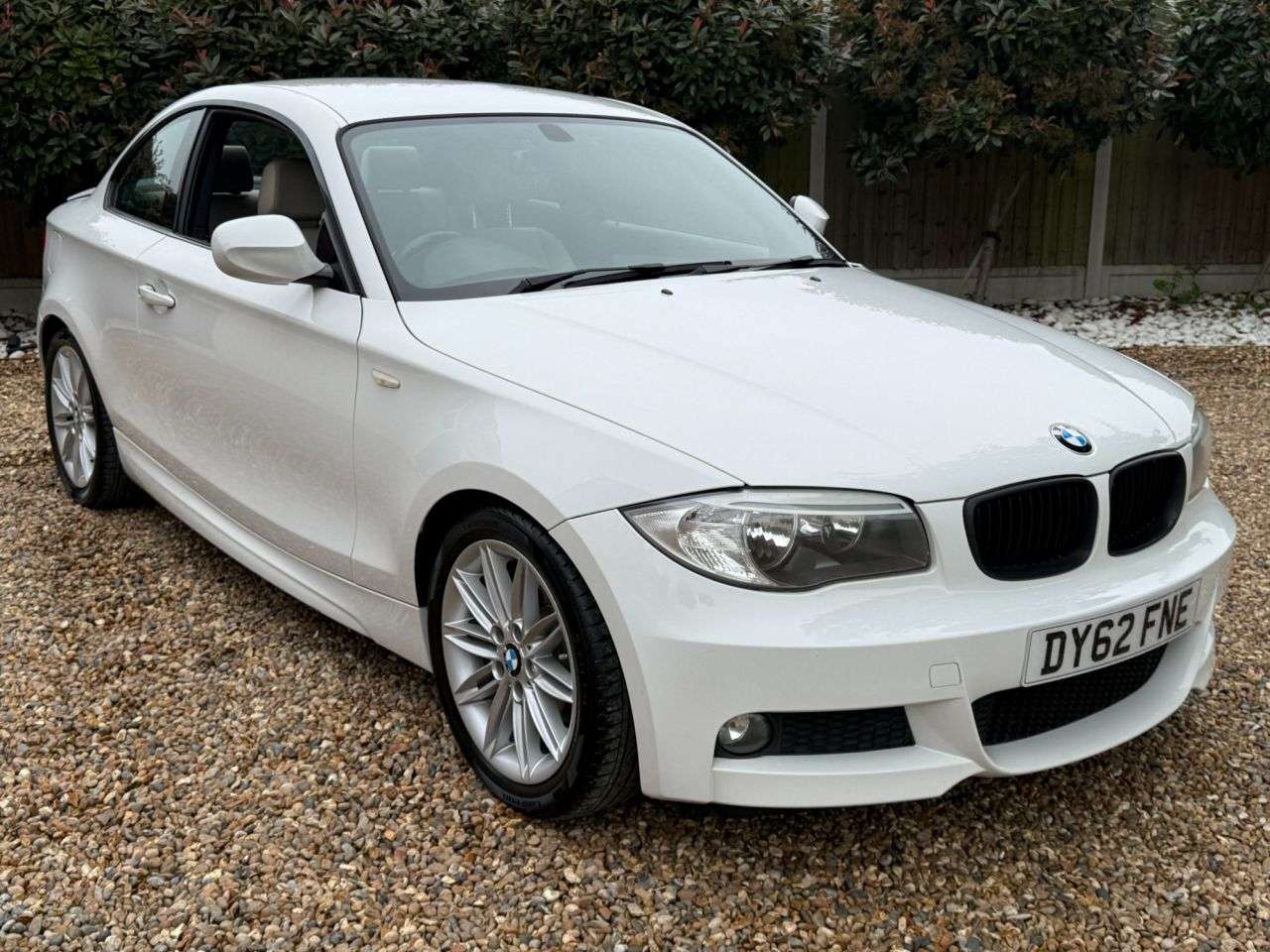 2012 BMW 1 SERIES 2012 BMW 1 SERIES