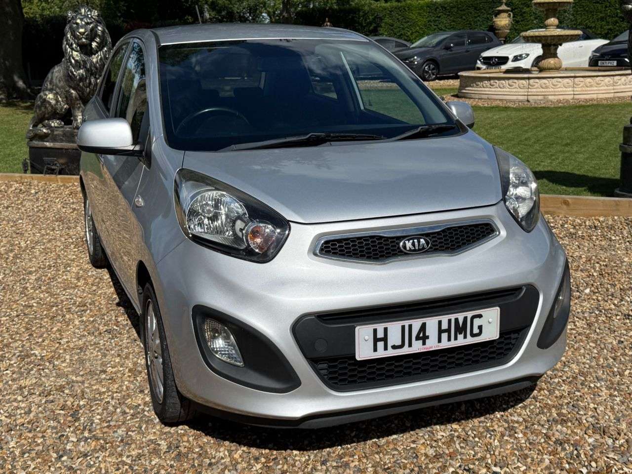 A 2014 KIA PICANTO 1.0 VR7 Hatchback 5dr Petrol Manual Euro 5 (68 bhp) A 2014 KIA PICANTO 1.0 VR7 Hatchback 5dr Petrol Manual Euro 5 (68 bhp)