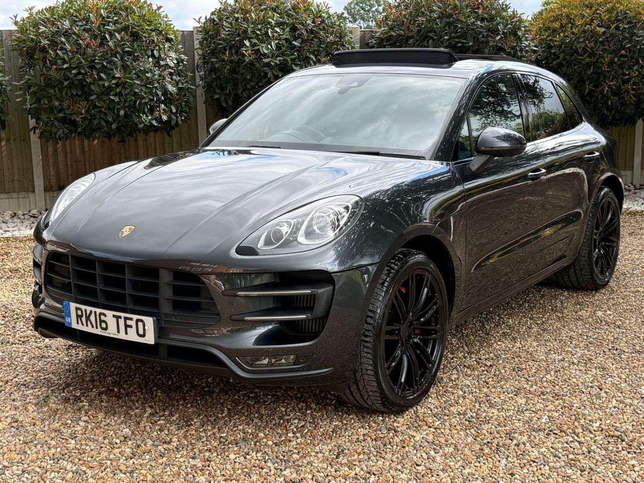 2016 PORSCHE MACAN 2016 PORSCHE MACAN