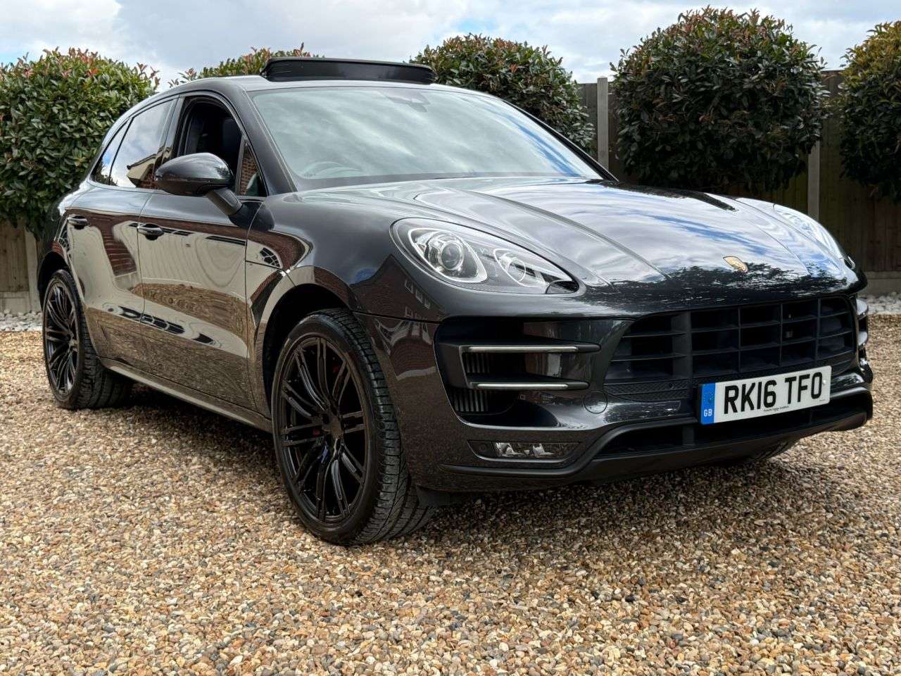 2016 PORSCHE MACAN 2016 PORSCHE MACAN