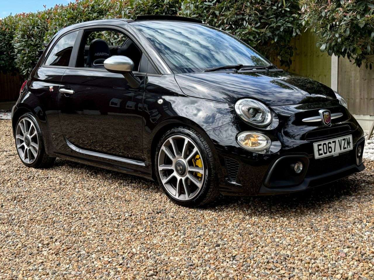 2017 ABARTH 595C 2017 ABARTH 595C