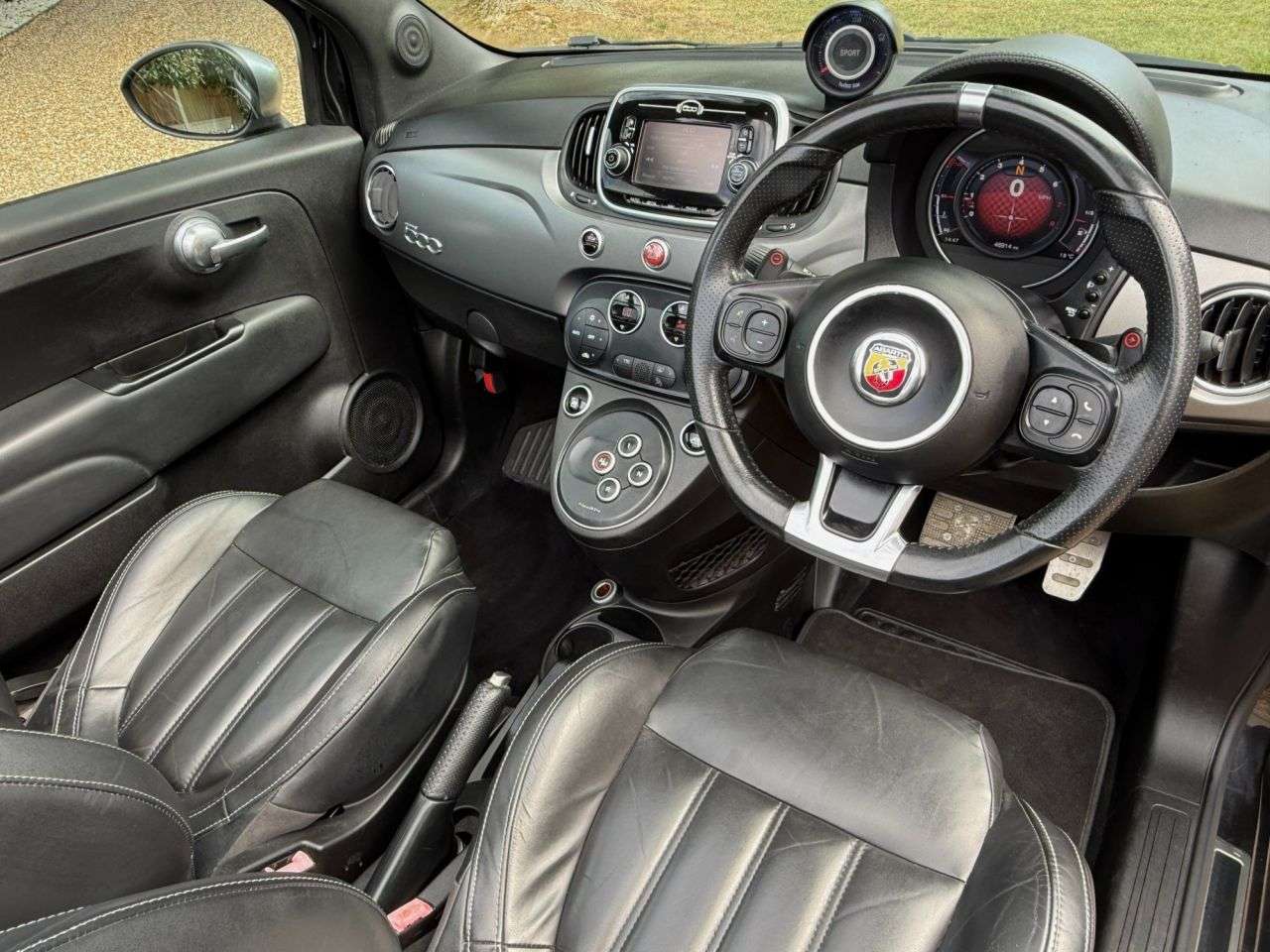 2017 ABARTH 595C 2017 ABARTH 595C