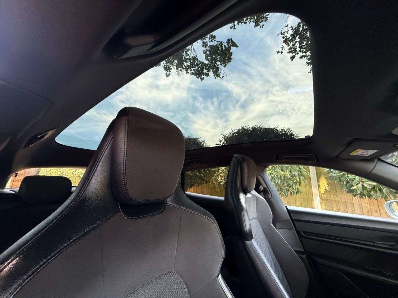 2022 PORSCHE TAYCAN 2022 PORSCHE TAYCAN