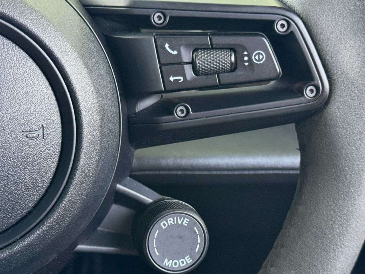 2022 PORSCHE TAYCAN 2022 PORSCHE TAYCAN