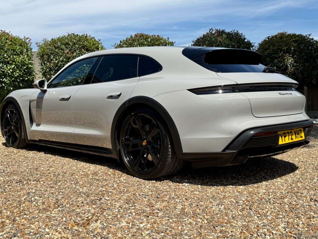 2022 PORSCHE TAYCAN 2022 PORSCHE TAYCAN