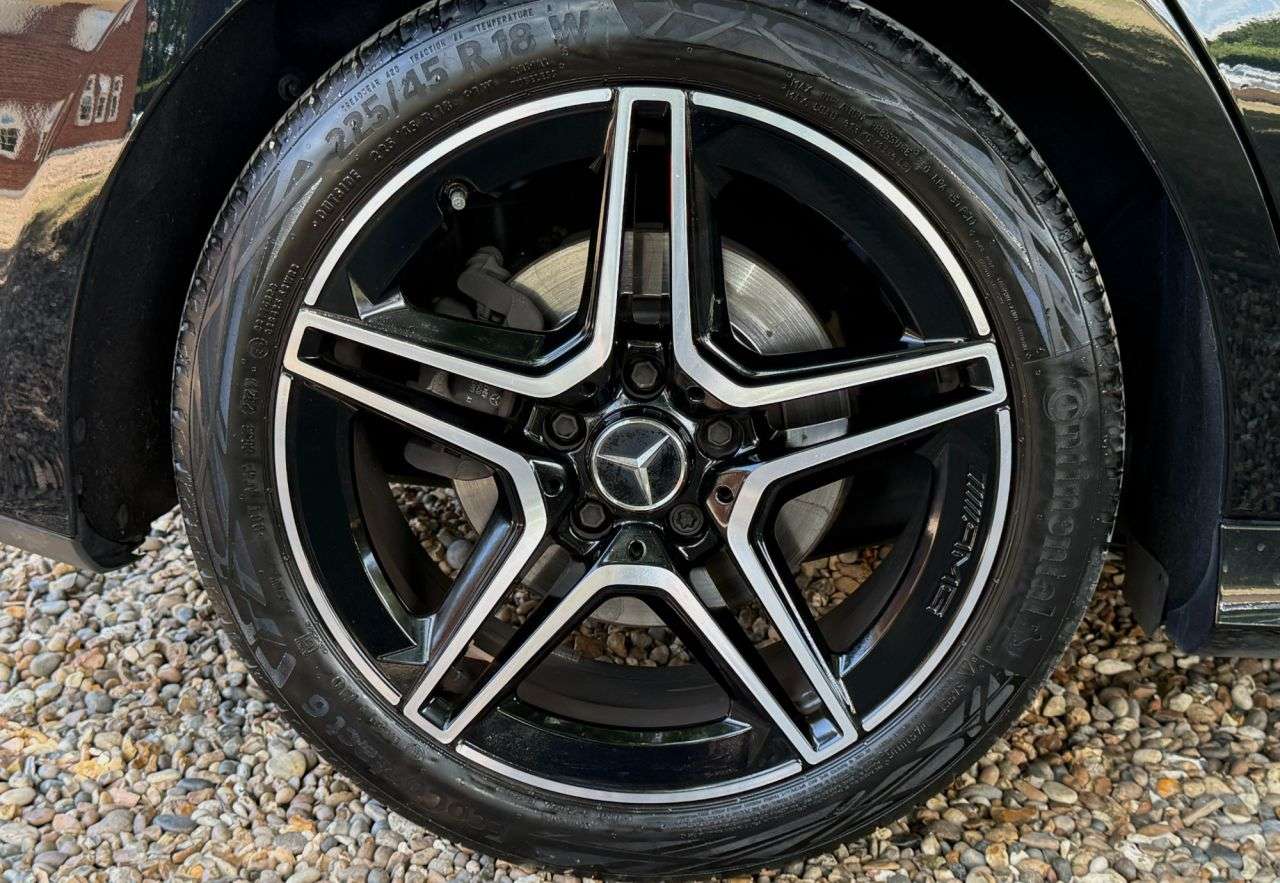 2021 MERCEDES-BENZ A CLASS 2021 MERCEDES-BENZ A CLASS