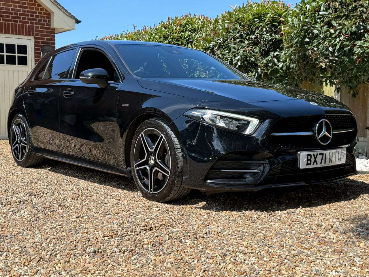 A 2021 MERCEDES-BENZ A CLASS 1.3 A200 AMG Line Edition (Executive) Hatchback 5dr Petrol 7G-DCT Euro 6 (s A 2021 MERCEDES-BENZ A CLASS 1.3 A200 AMG Line Edition (Executive) Hatchback 5dr Petrol 7G-DCT Euro 6 (s