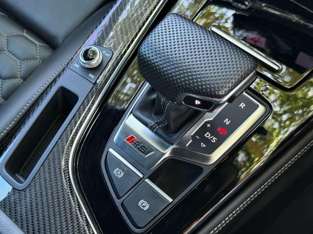 2020 AUDI RS4 AVANT 2020 AUDI RS4 AVANT