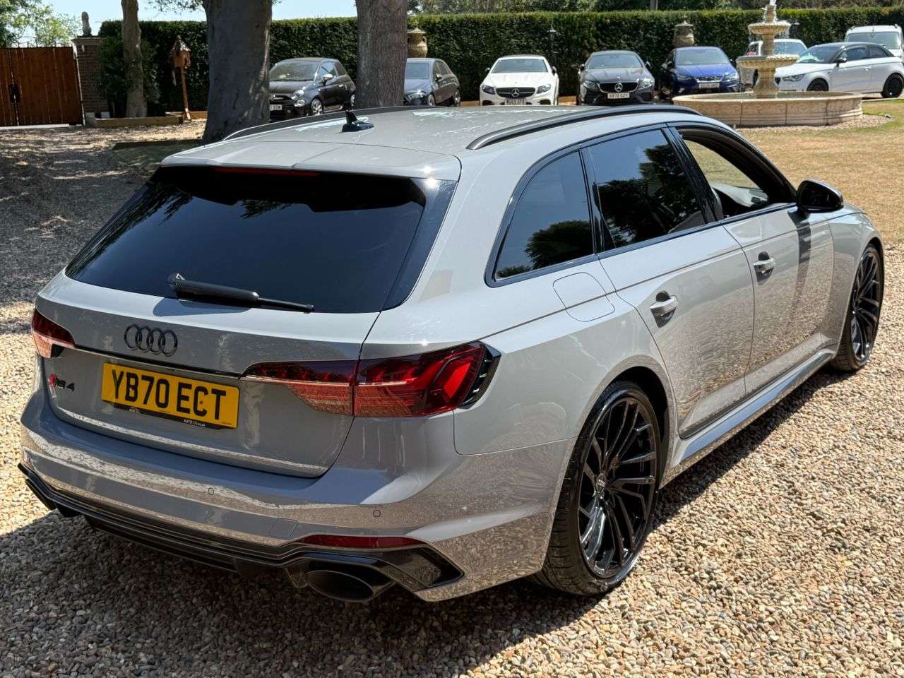 2020 AUDI RS4 AVANT 2020 AUDI RS4 AVANT