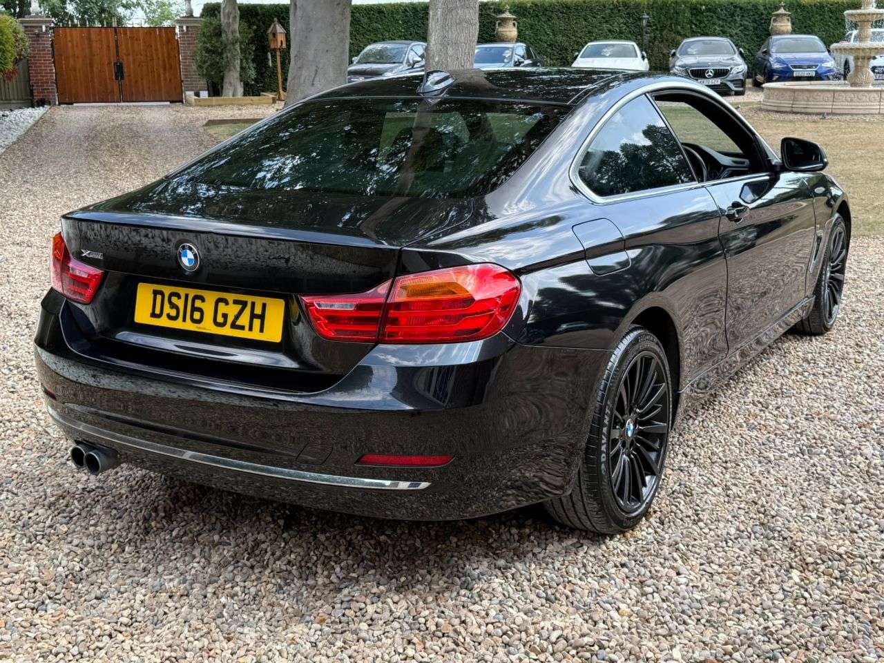 A 2016 BMW 4 SERIES 2.0 420i Luxury Coupe 2dr Petrol Auto xDrive Euro 6 (s/s) (184 ps) A 2016 BMW 4 SERIES 2.0 420i Luxury Coupe 2dr Petrol Auto xDrive Euro 6 (s/s) (184 ps)