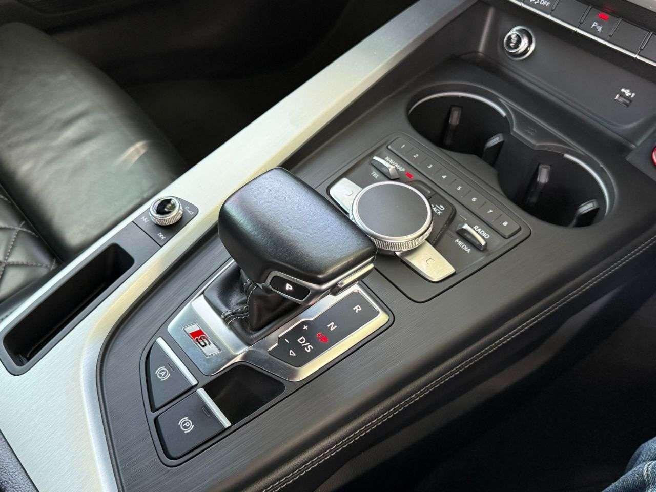 2018 AUDI S5 2018 AUDI S5
