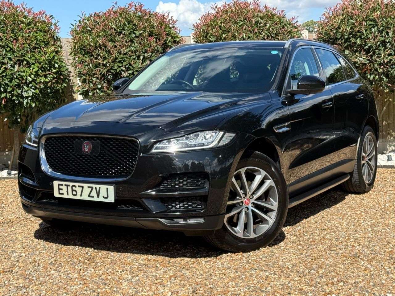 A 2018 JAGUAR F-PACE 2.0 D240 Portfolio SUV 5dr Diesel Auto AWD Euro 6 (s/s) (240 ps) A 2018 JAGUAR F-PACE 2.0 D240 Portfolio SUV 5dr Diesel Auto AWD Euro 6 (s/s) (240 ps)