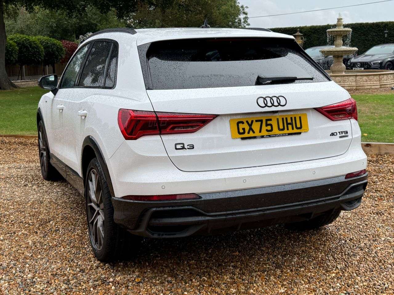 A 2025 AUDI Q3 2.0 TFSI 40 Black Edition SUV 5dr Petrol S Tronic quattro Euro 6 (s/s) (190 A 2025 AUDI Q3 2.0 TFSI 40 Black Edition SUV 5dr Petrol S Tronic quattro Euro 6 (s/s) (190