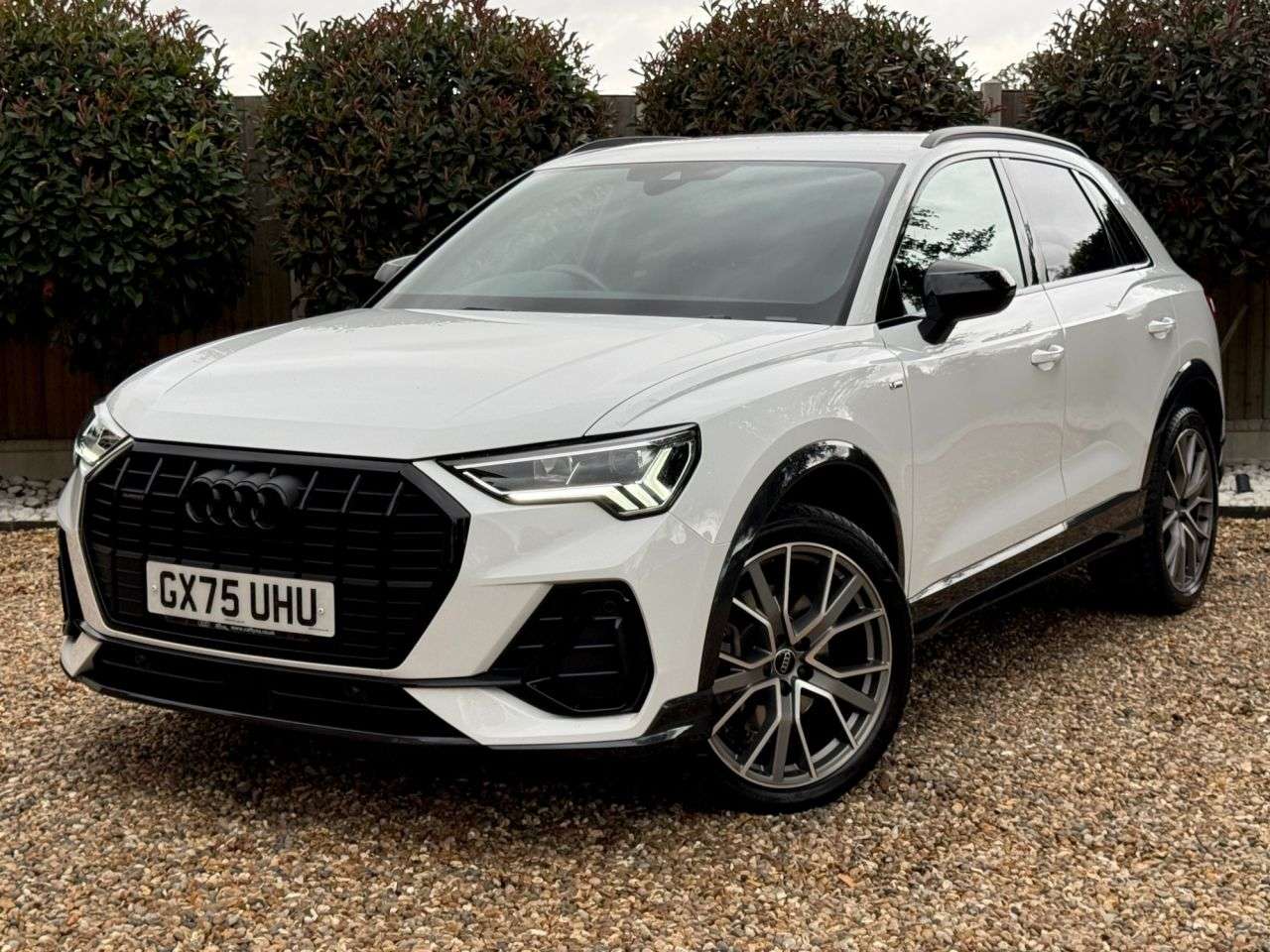 A 2025 AUDI Q3 2.0 TFSI 40 Black Edition SUV 5dr Petrol S Tronic quattro Euro 6 (s/s) (190 A 2025 AUDI Q3 2.0 TFSI 40 Black Edition SUV 5dr Petrol S Tronic quattro Euro 6 (s/s) (190