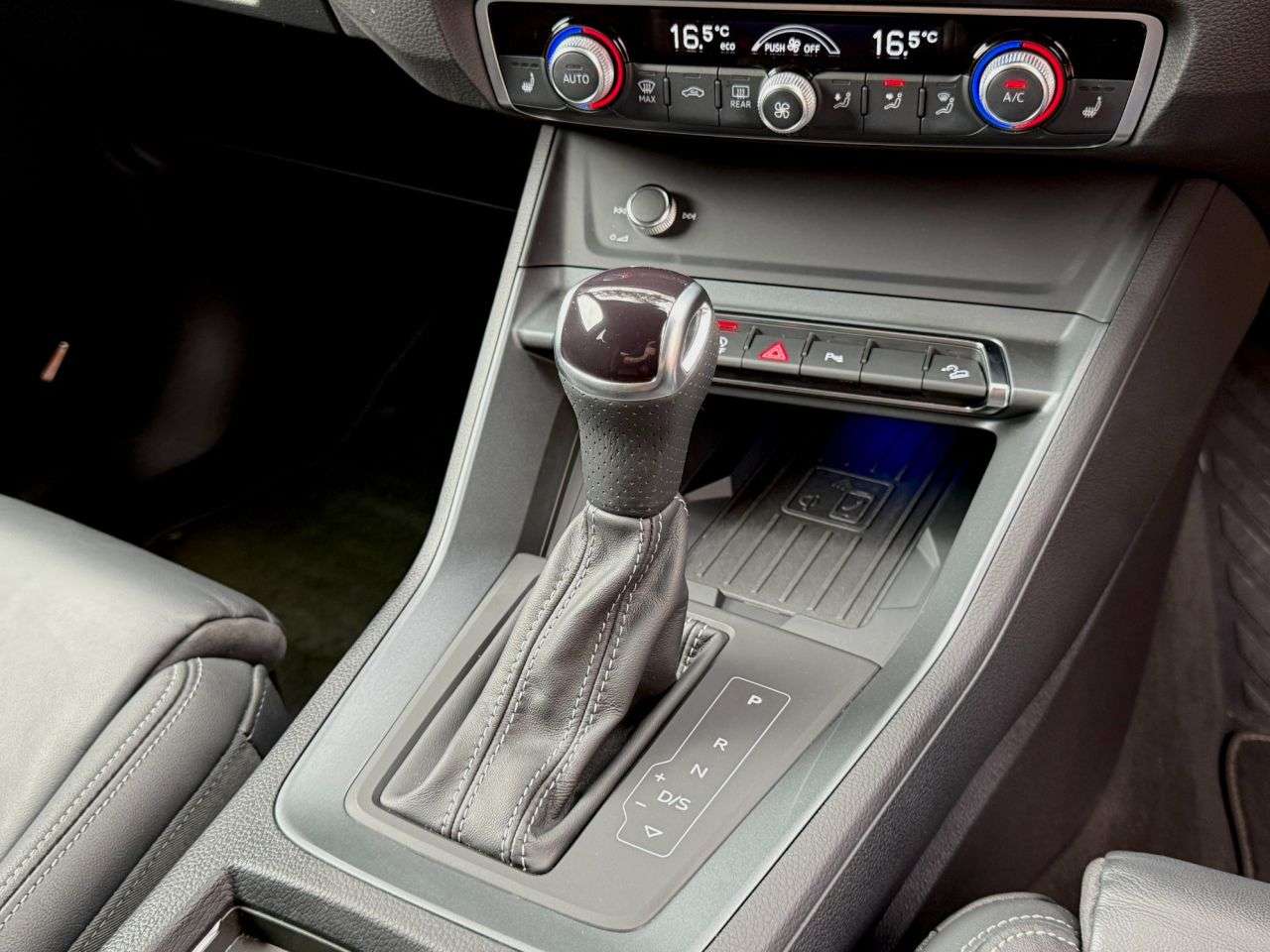 2025 AUDI Q3 2025 AUDI Q3
