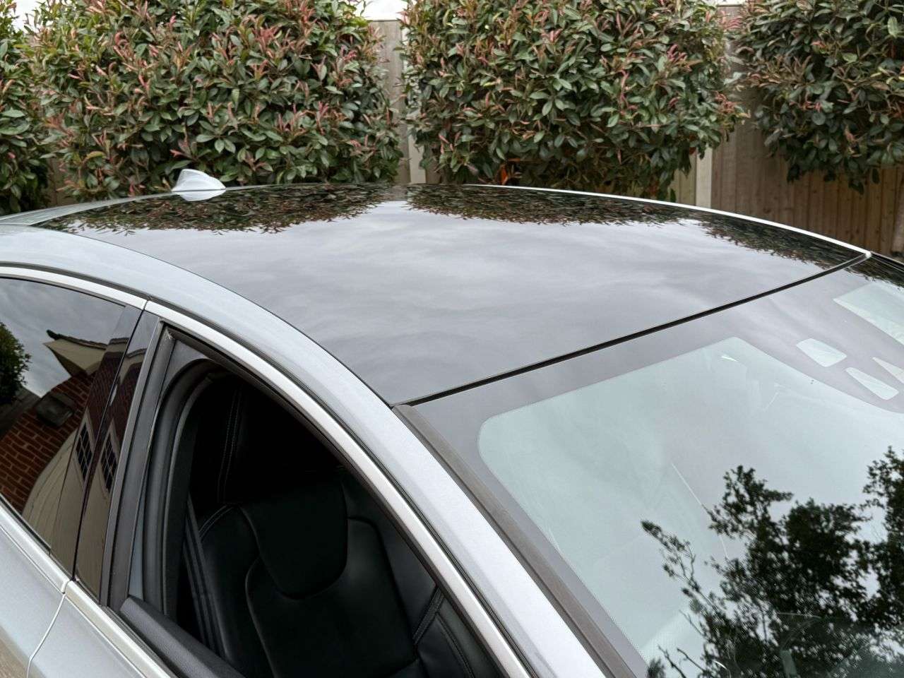2016 VOLVO V40 2016 VOLVO V40