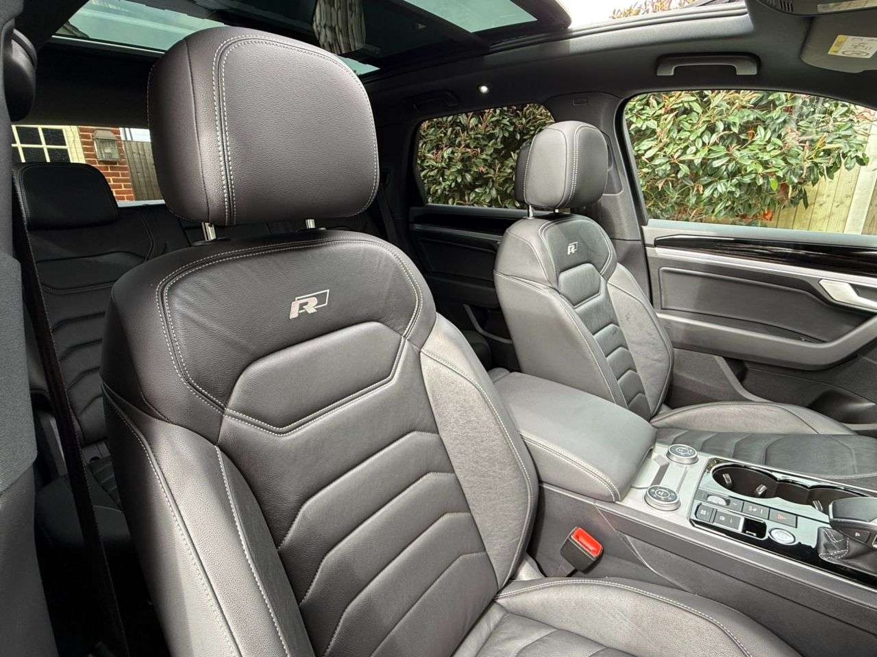 2021 VOLKSWAGEN TOUAREG 2021 VOLKSWAGEN TOUAREG